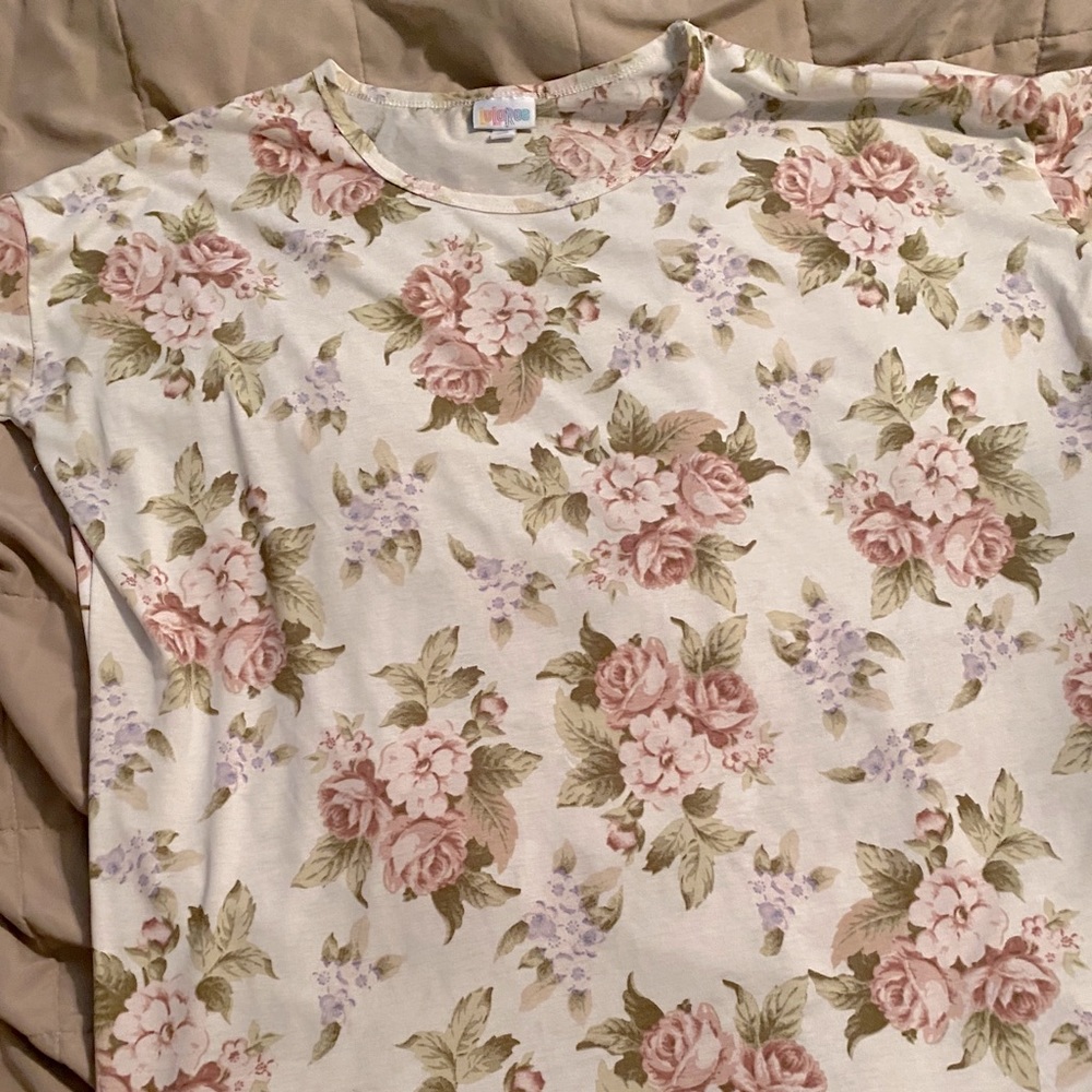 Floral lularoe perfect tee